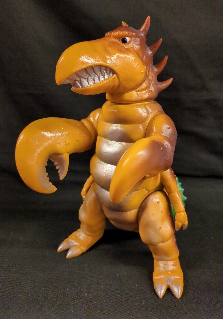 ベアモデル オールスペクトルマン ザリガニンド 1期 山吹色成型