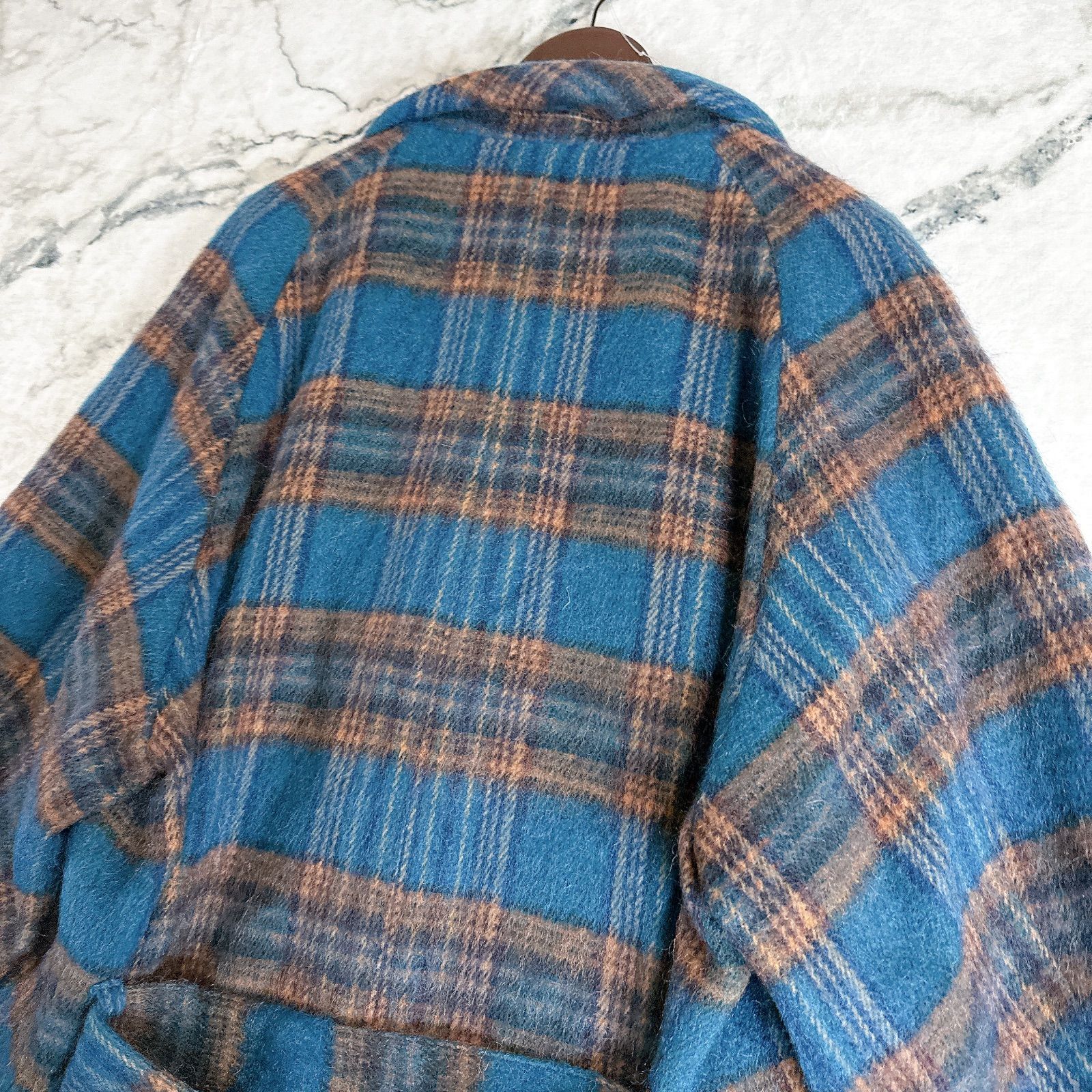 メゾンスペシャル ブラウンと青のチェック柄ダブルブレストコート