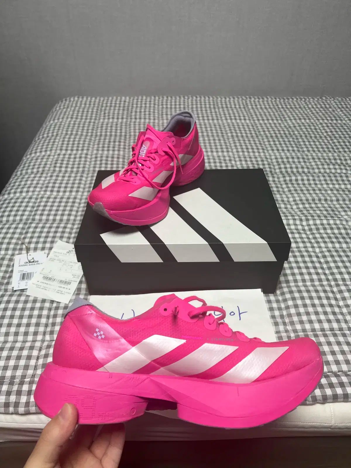 ショック ピンク