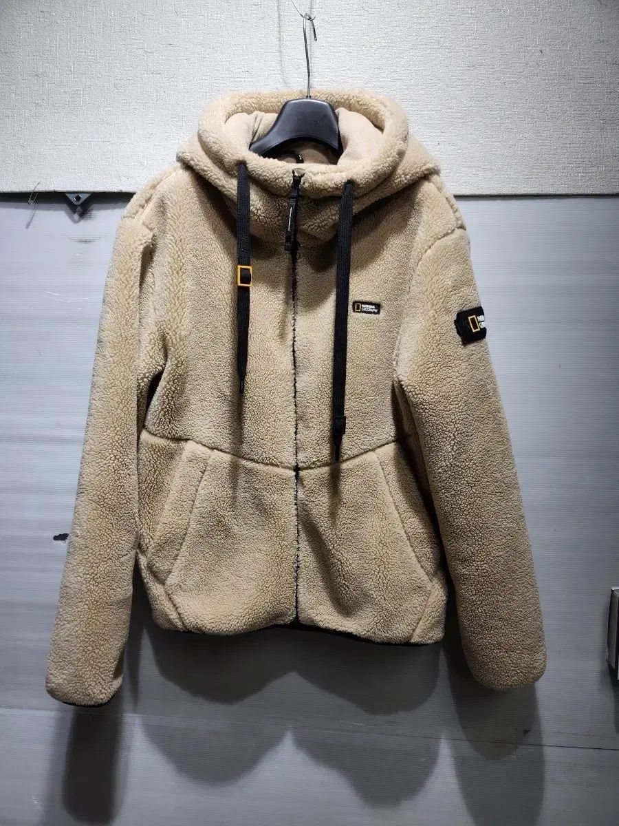 ナショナルジオグラフィック フード ボア フリース ジャケット