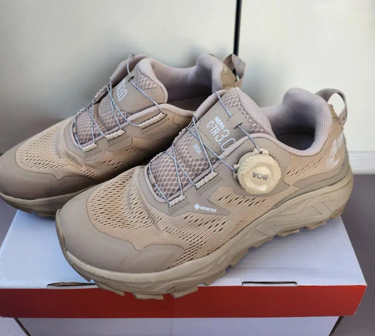 登山靴トレッキングシューズ