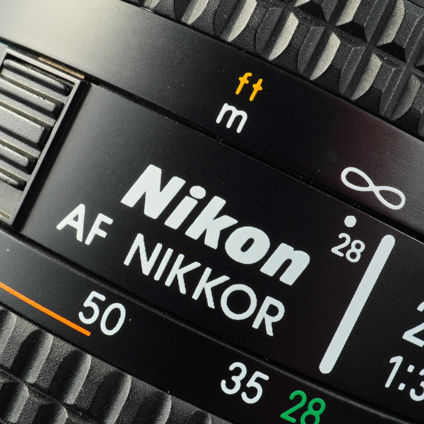 NIKKOR 28