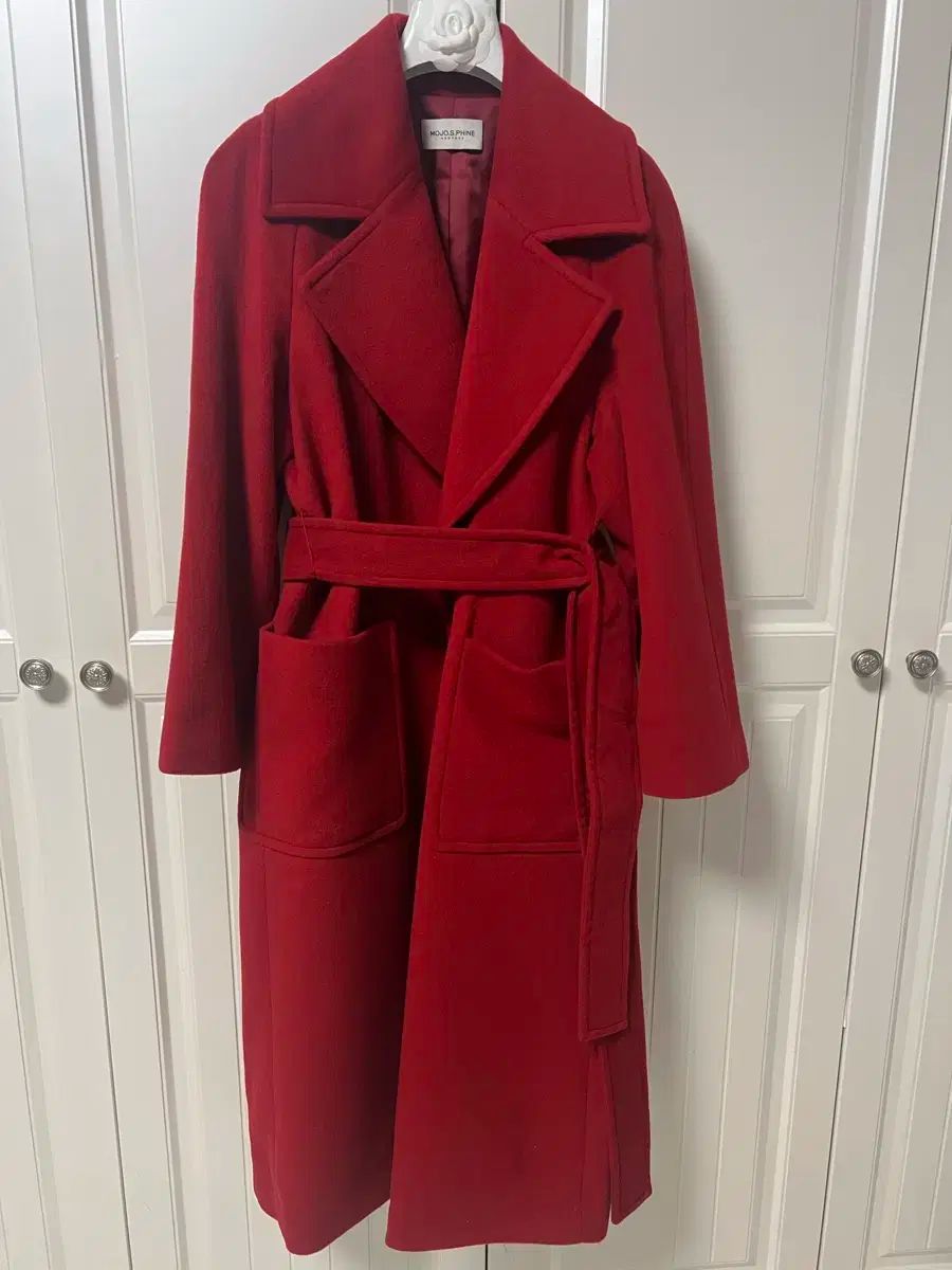 MOJO.S.PHINE モジョエスピン スタイリッシュなベルト付き ウールカシミア ロングコート