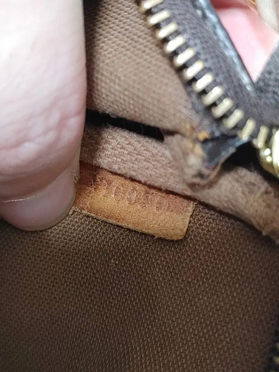 アクセソワール