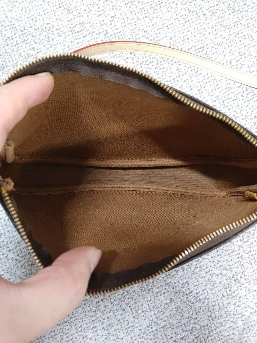 バッグ ショルダーバッグ