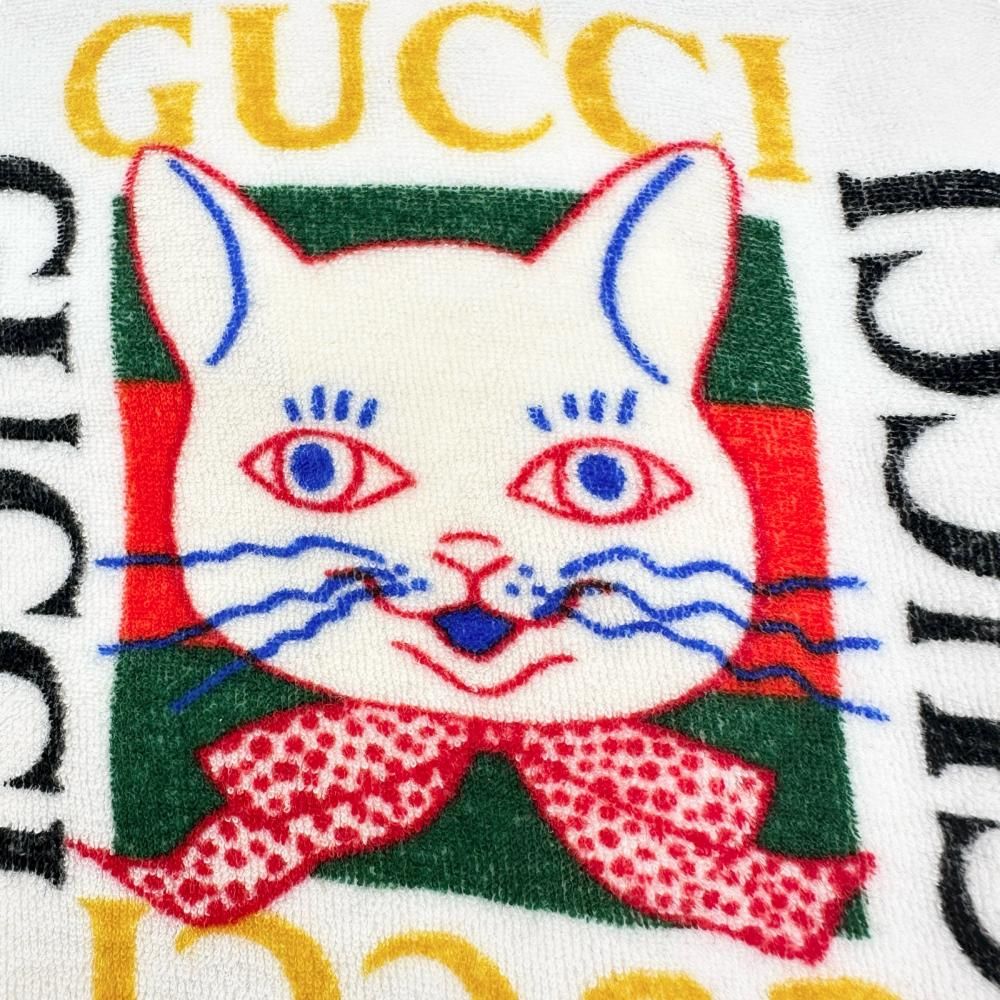 引き立つ GUCCI グッチ 614624 ヒグチユウコ 猫柄 ハンカチ コットン100％ マルチ レディース 真子質店 GD 当店の新品大セール！
