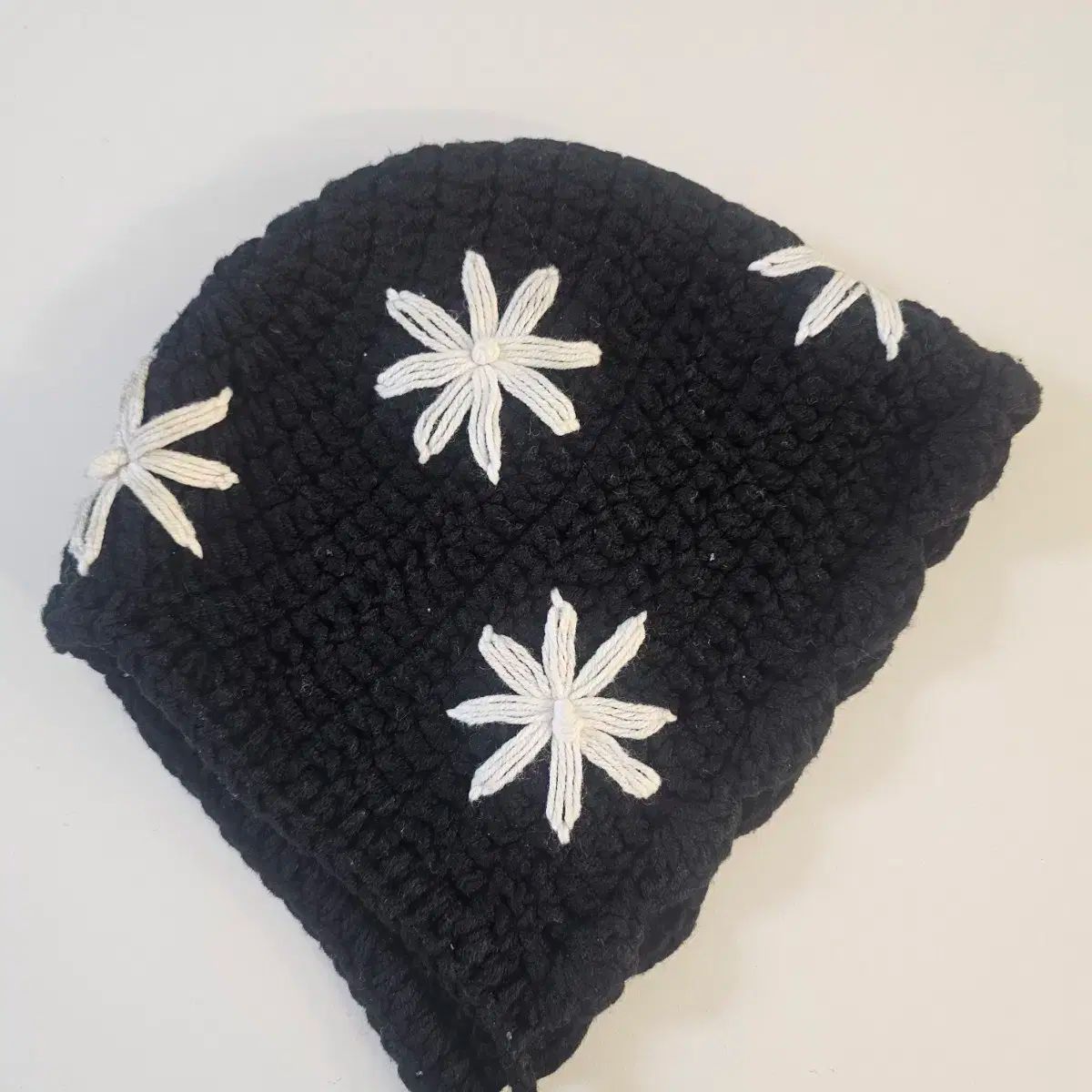 マズクリー 刺繍