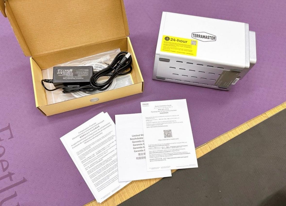 Terramaster F2-210ベイナスメディアサーバーパーソナル TerraMaster F2-210 2-Bay NAS Media Server Personal Cloud - Newegg.com