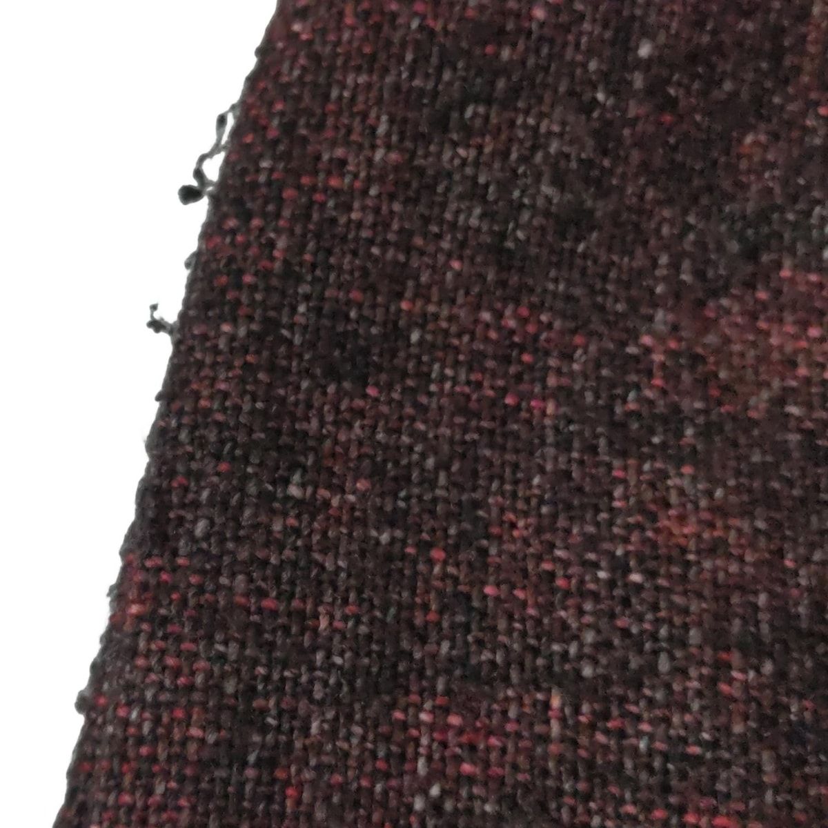 ダークブラウン