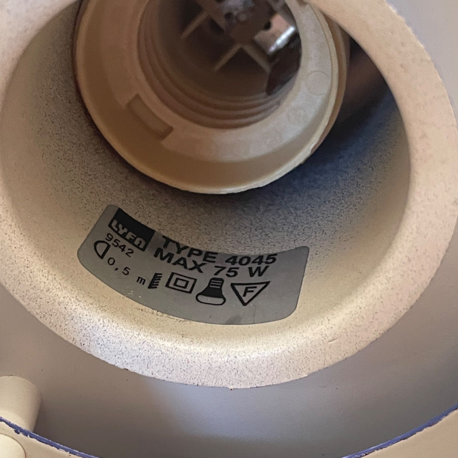 現品限り！】Lyfa 4045 ペンダントライト ランプ ブルー 照明 北欧