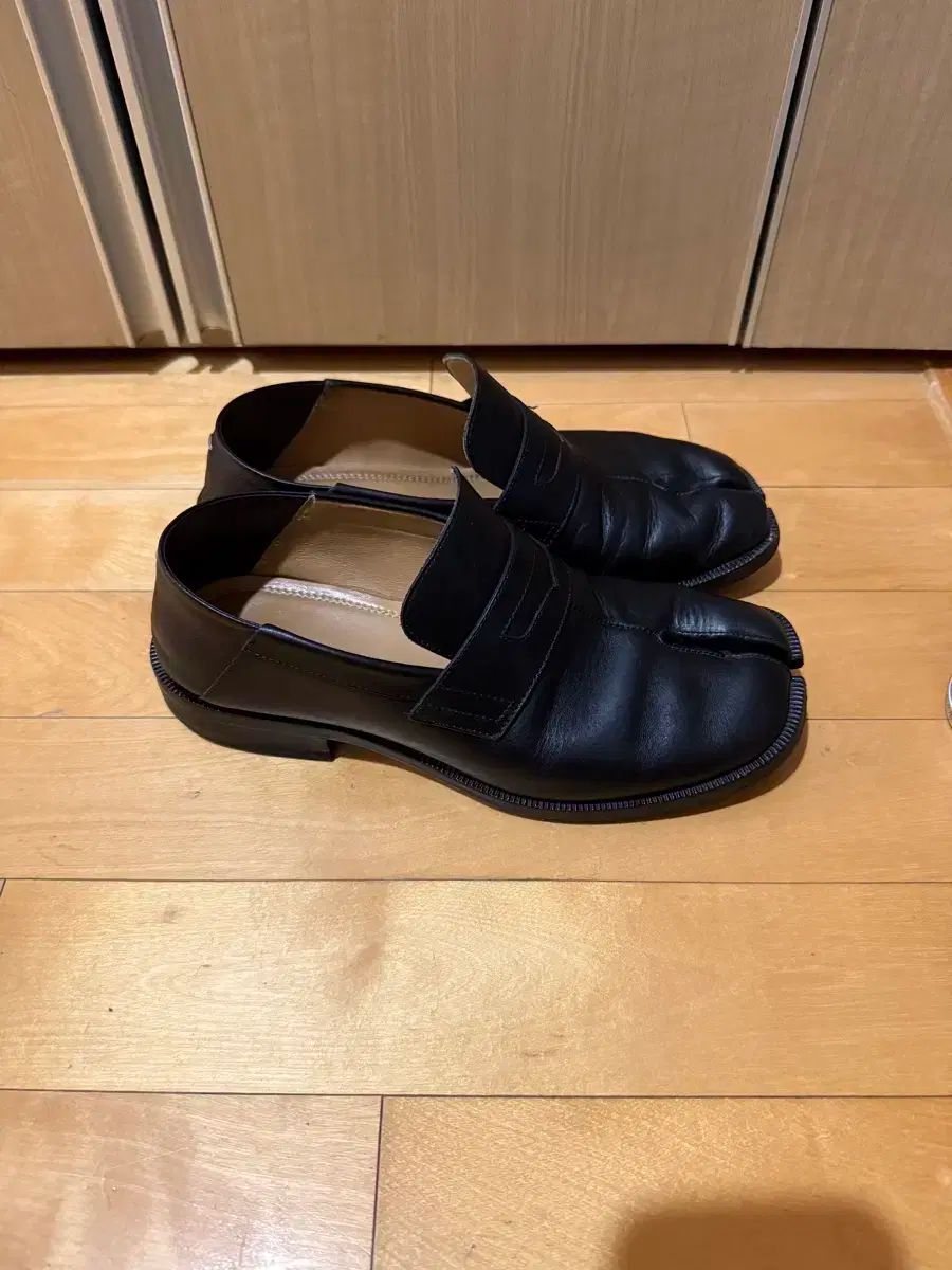 メゾンマルジェラ 足袋