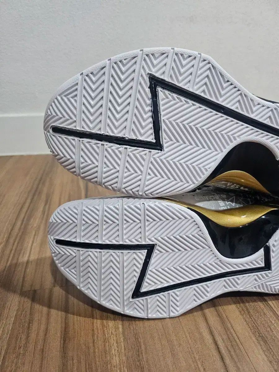 アンダーアーマー カリー