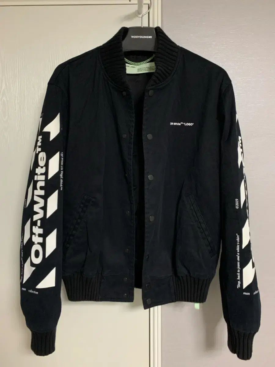 オフホワイト ブルゾン ジャケット