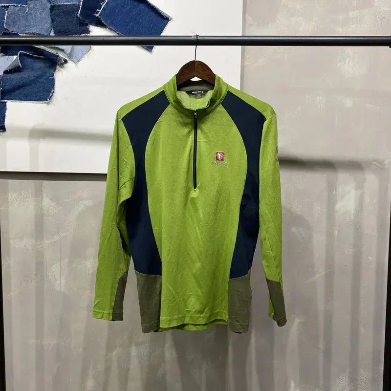 (105) ブラックヤク 登山 アウトドア 機能性 ハーフジップ 長袖 Tシャツ