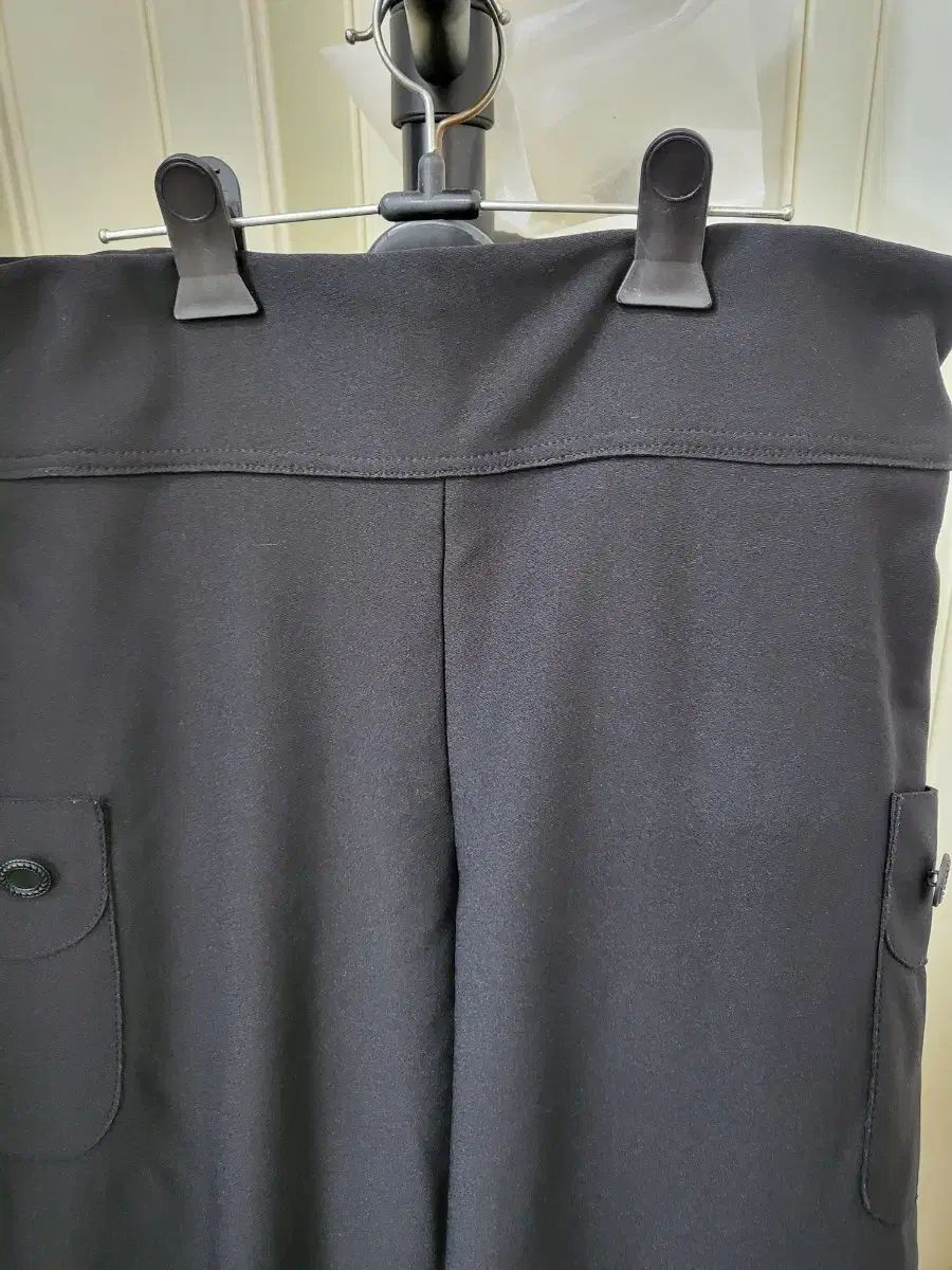 ブラック ポケット ワイド パンツ LIE SANGBONG 以上