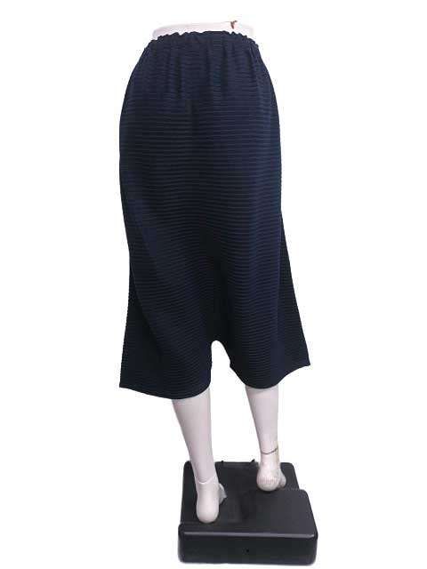 me ISSEY MIYAKE ミーイッセイミヤケ 変形パンツ レディース ネイビー ウエストゴム M163JF531＿S13＿s-0429-r13＿セルモアから