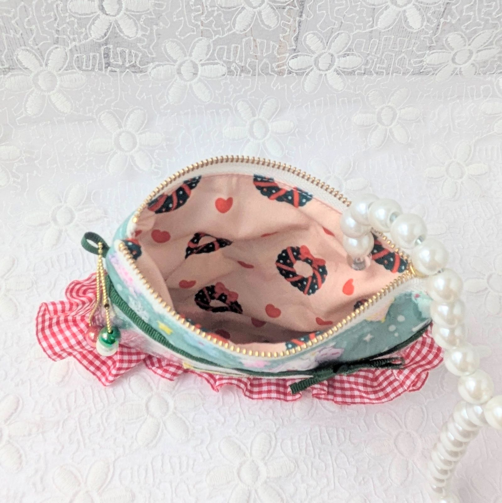 大きめ　移動ポケット　ファスナー　ポーチ　　クリスマス　シャカシャカ 大きめ 移動ポケット ファスナー ポーチ クリスマス シャカシャカ