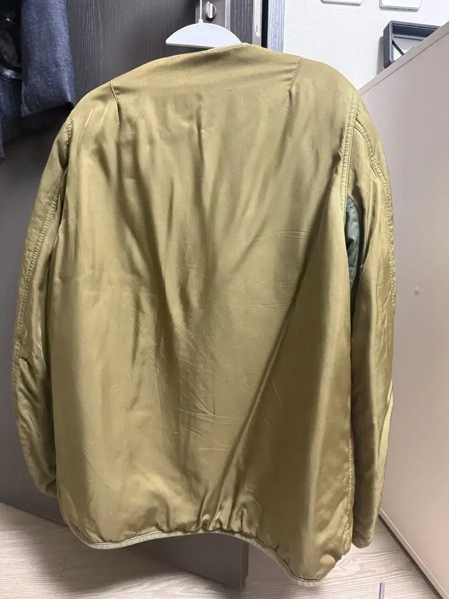 3 18 ビズビム アイリス ライナー ジャケット カーキ