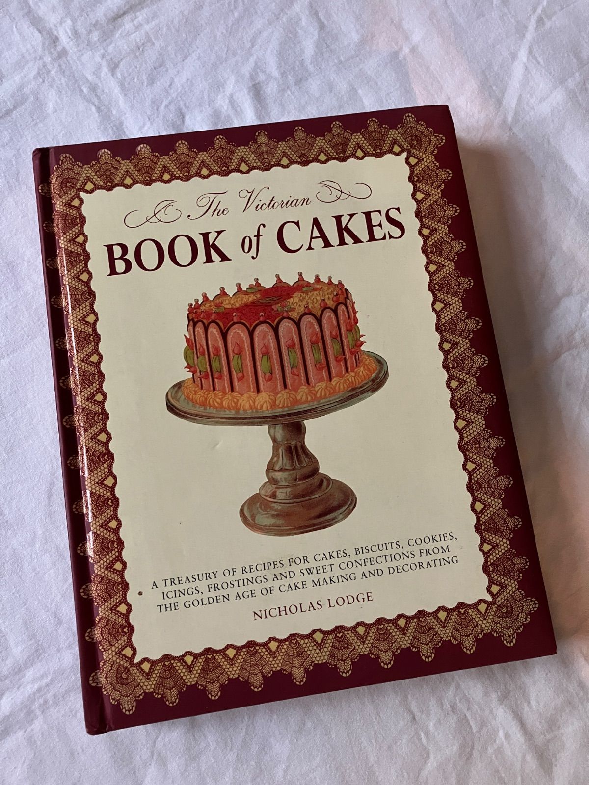 The Victorian Book of Cakes ヴィクトリア朝のお菓子 - メルカリ