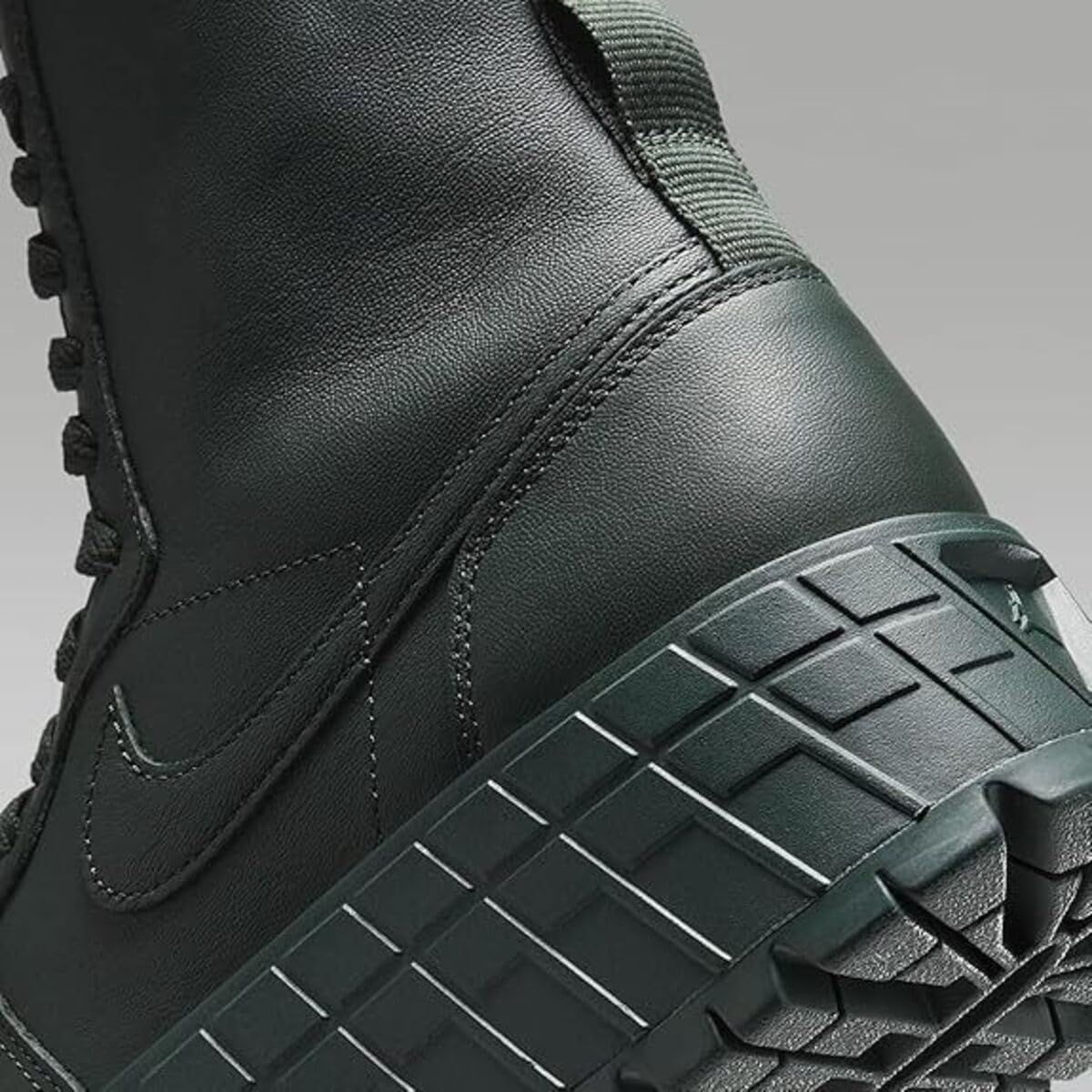  ナイキ エア ジョーダン 1 ブルックリン W AIR JORDAN ディーペストグリーン ブラック FJ 5737 300 25 5 cm トレイルランニングシューズ アウトドアシューズ