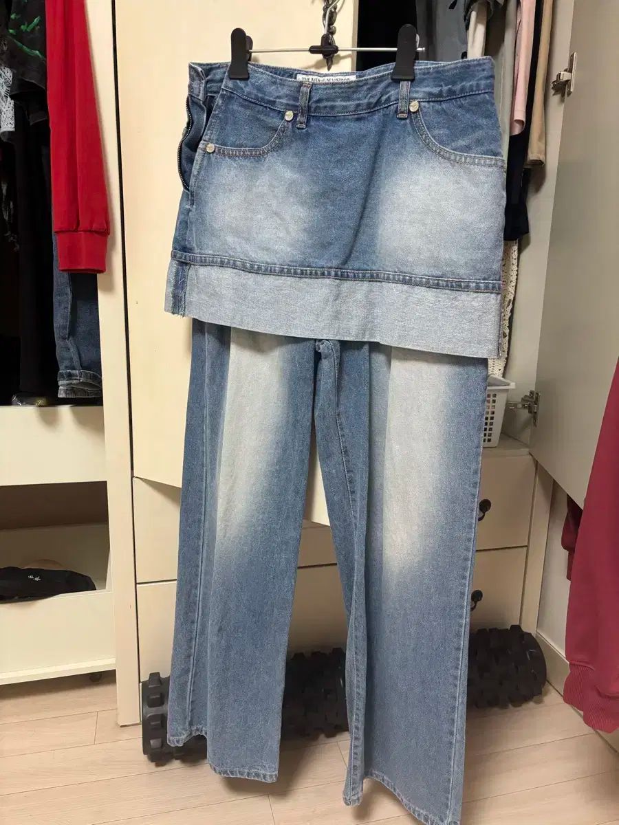 THE MUSEUM VISITOR LAYERED DENIM SKIRT PANTS blue