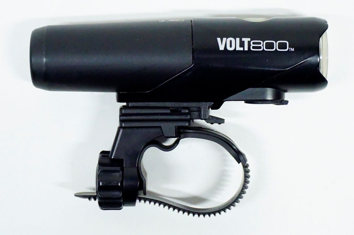 CATEYE 「キャットアイ」 VOLT800 フロントライト / バイチャリ名古屋大須店