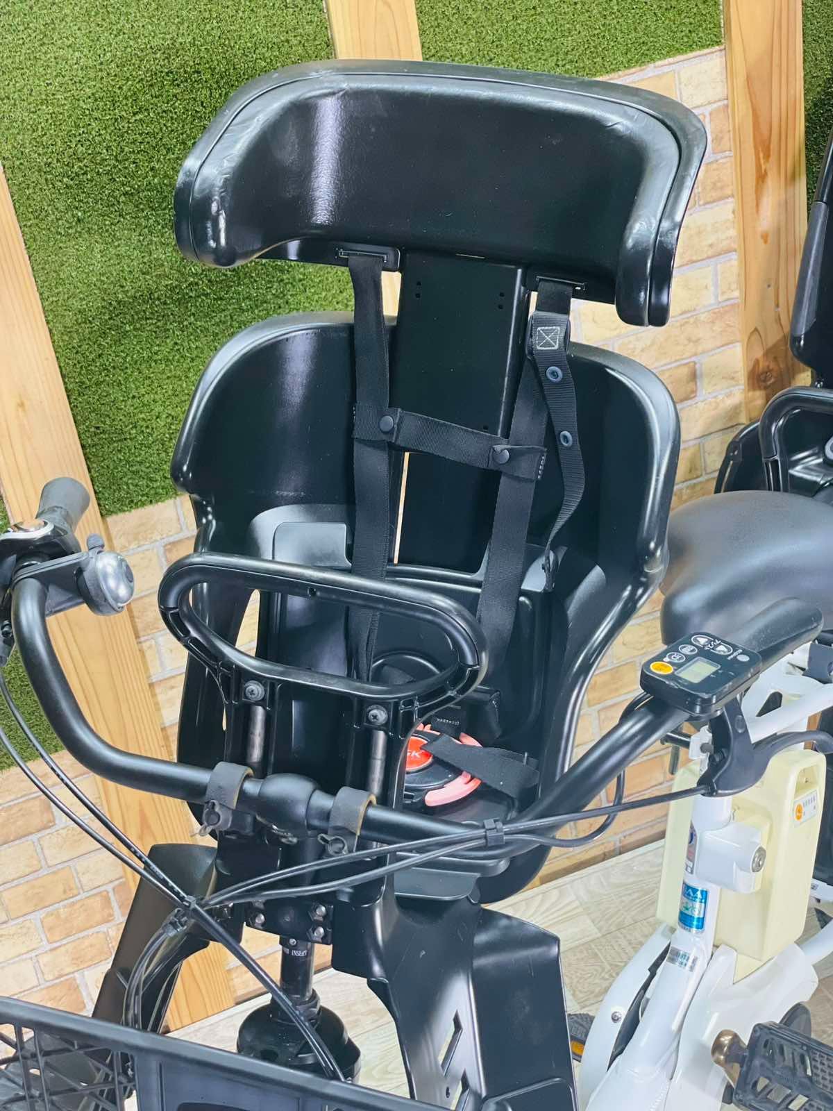 超特価】【大人気モデル】【王様☆ギュット・アニーズ】【ホワイト系