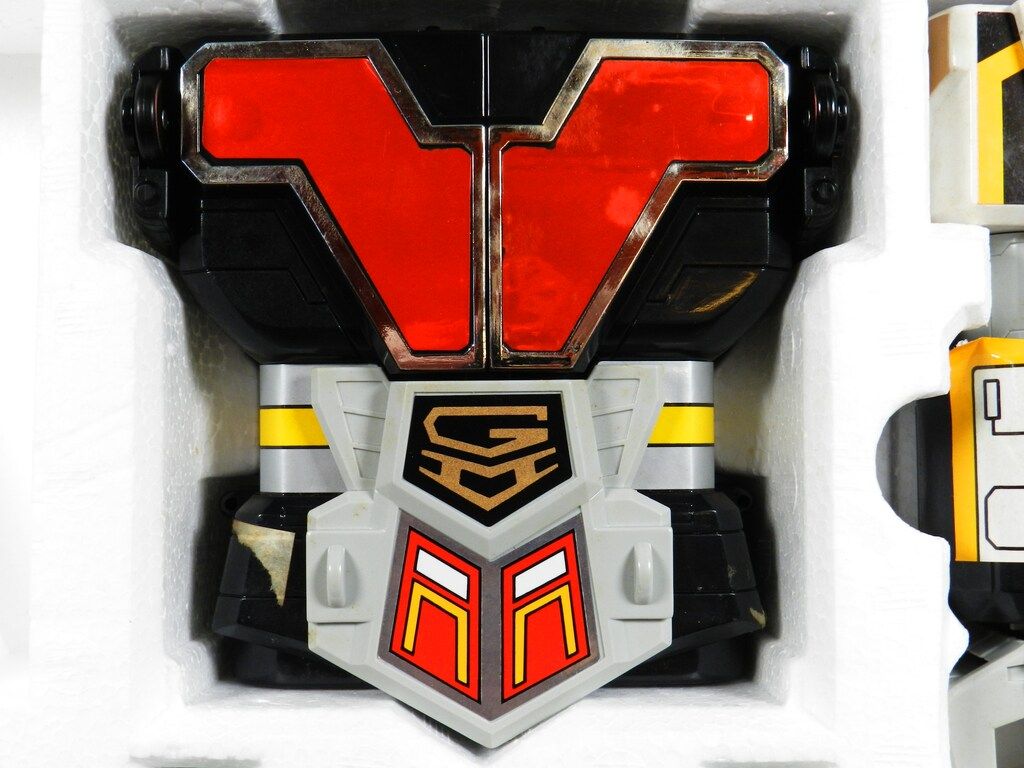 バンダイ 鳥人戦隊ジェットマン DX超弩級ジェットガルーダ - メルカリ