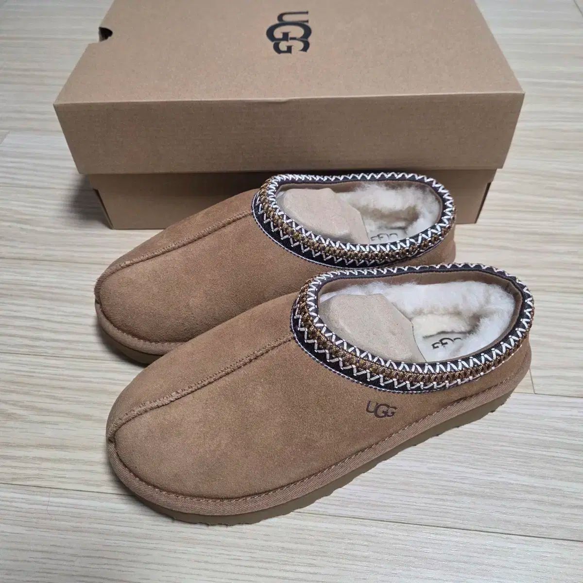 W 240 アグ タスマンII チェスナット