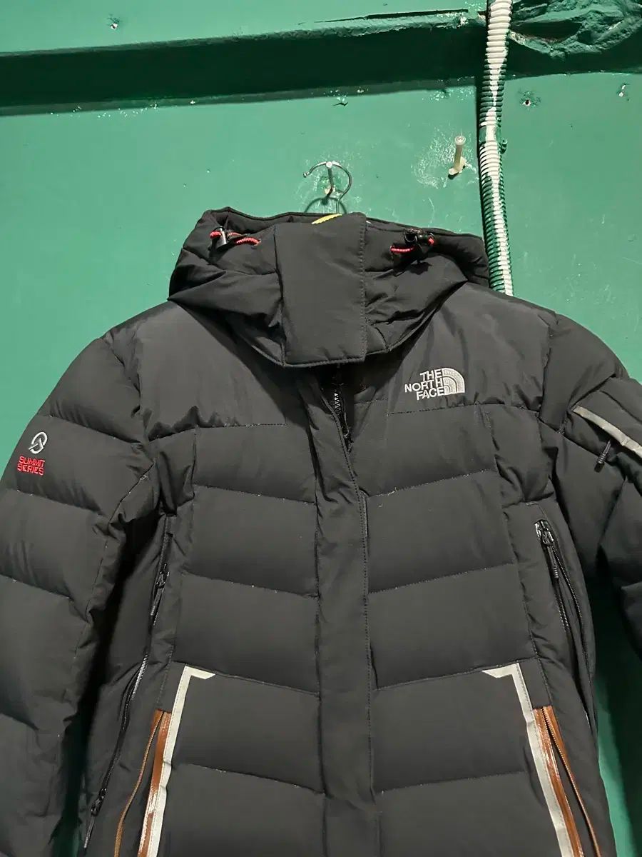 THE NORTH FACE ザノースフェイス サミットシリーズ ダウン ブラック