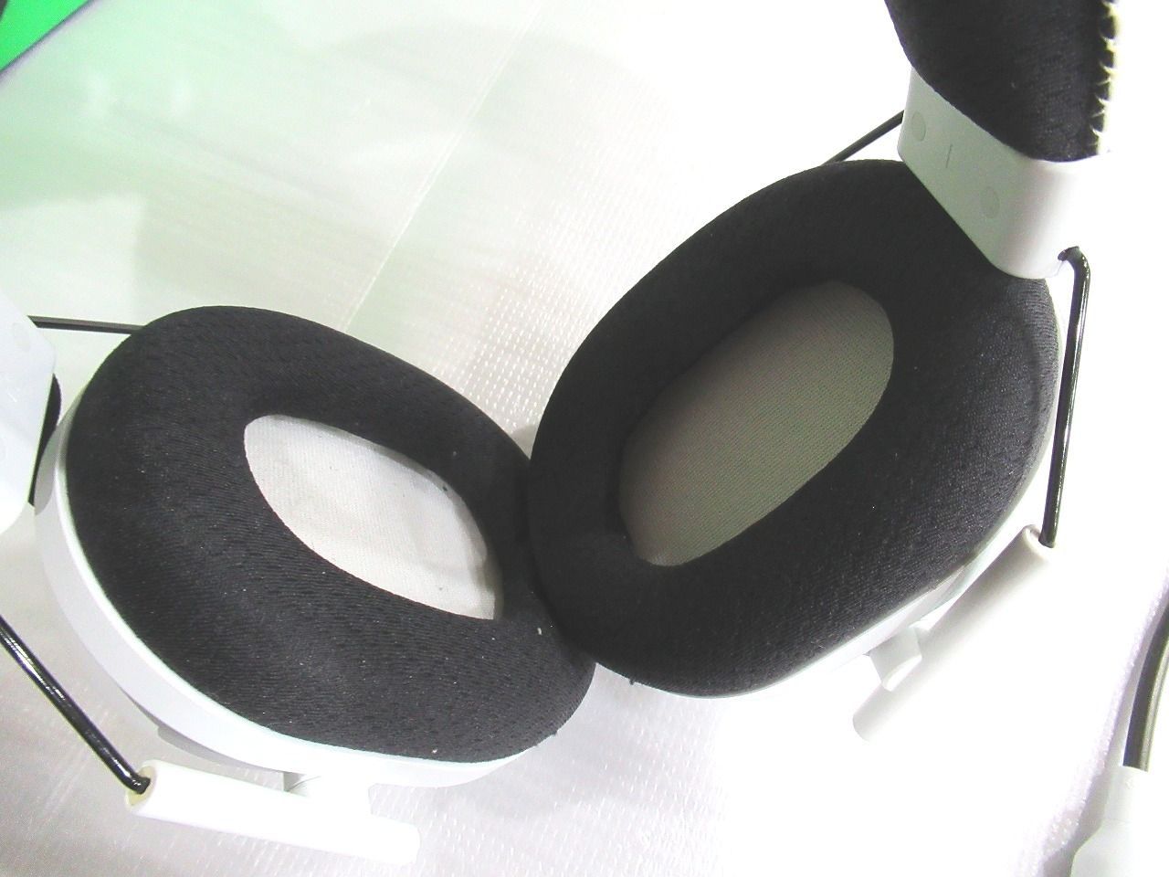 レイザー Razer BLACKSHARK V2 PRO WHITE EDITION ワイヤレス ゲーミングヘッドホン ESPORTS ヘッドセット ホワイト 白 ANARI_COM_TR