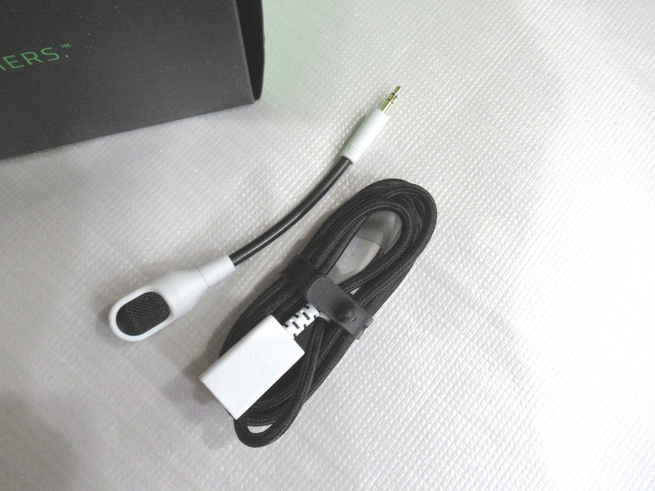 レイザー Razer BLACKSHARK V2 PRO WHITE EDITION ワイヤレス ゲーミングヘッドホン ESPORTS ヘッドセット ホワイト 白