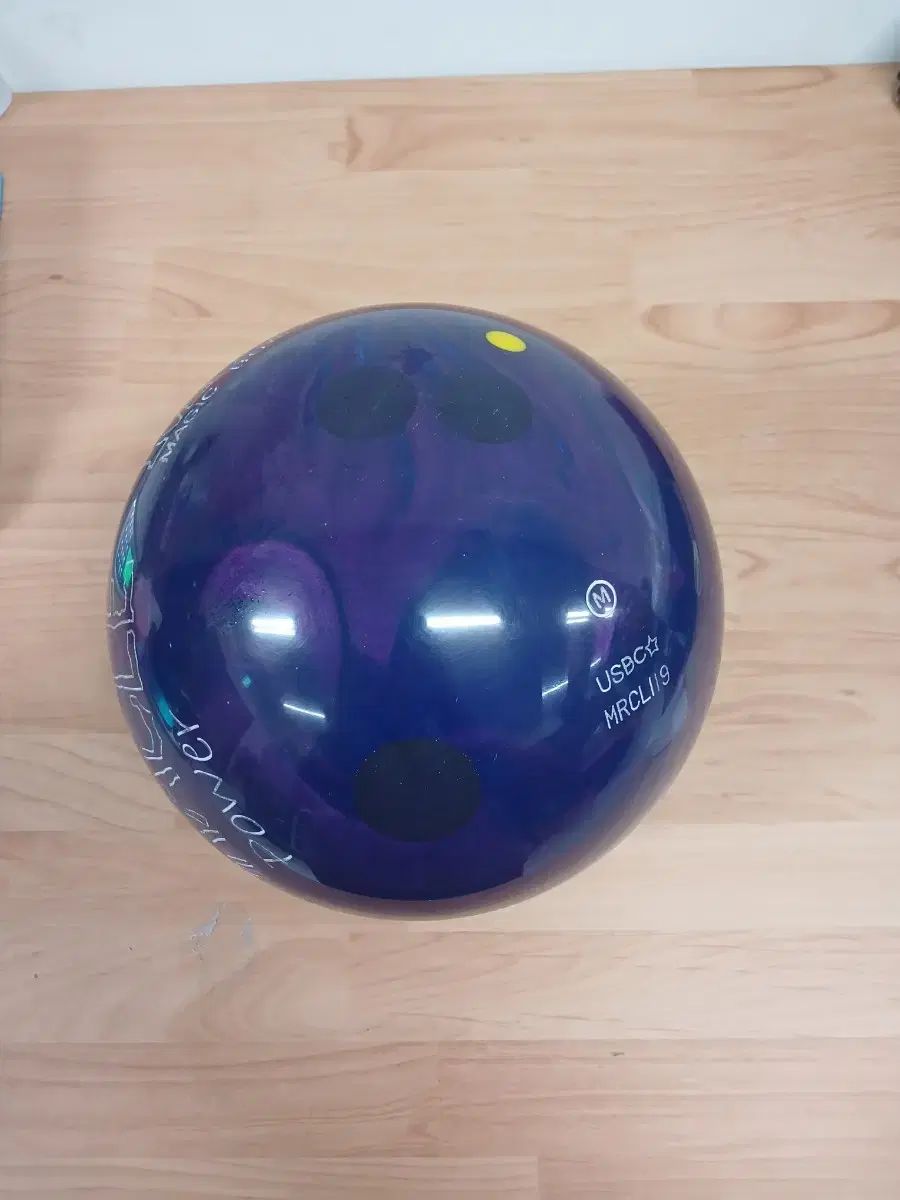ボーリングボール 復元完了 11 p ミラクルパワー スペアボール