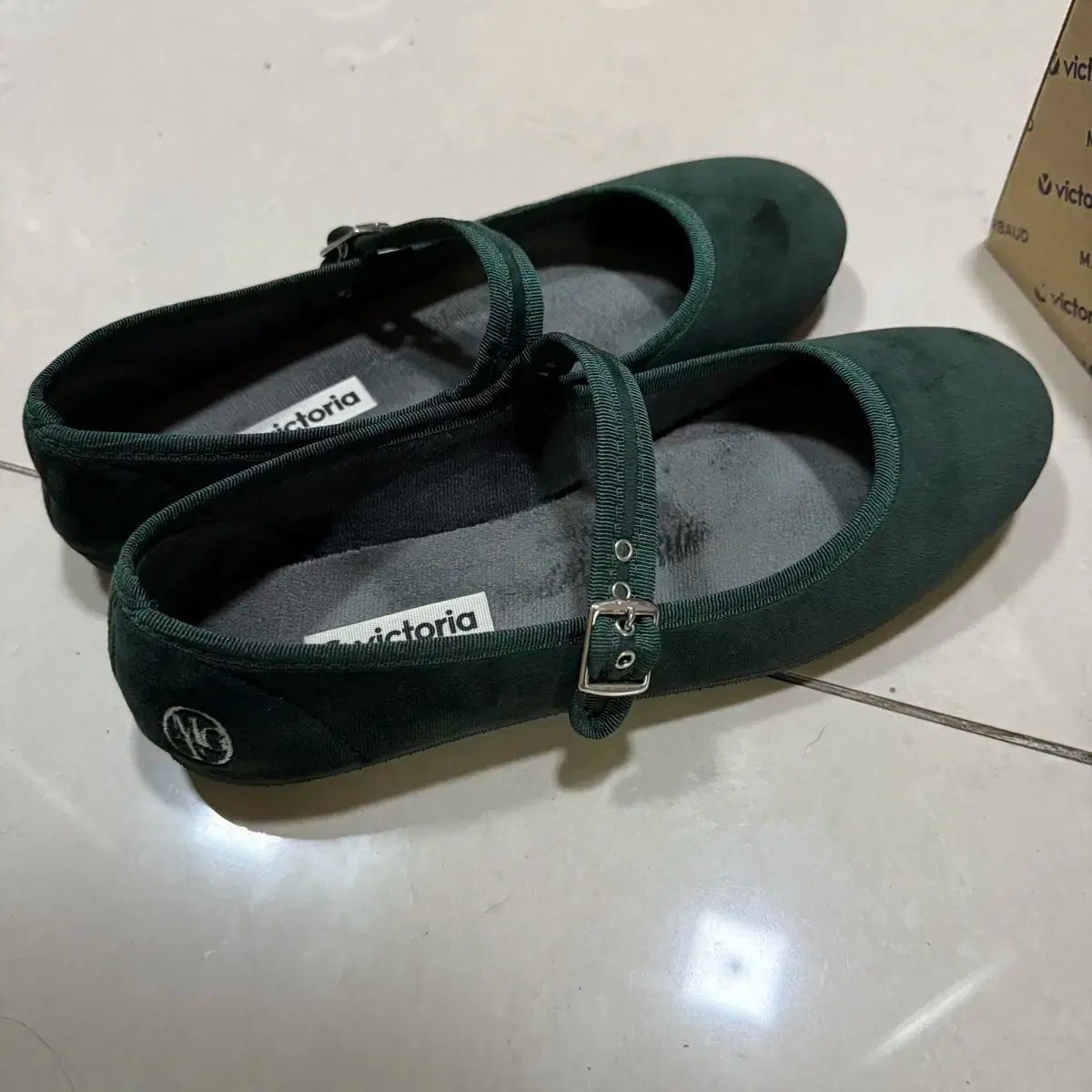 ヴィクトリア マリテフランソワジルボー コラボ メリージェーン シューズ 40 250