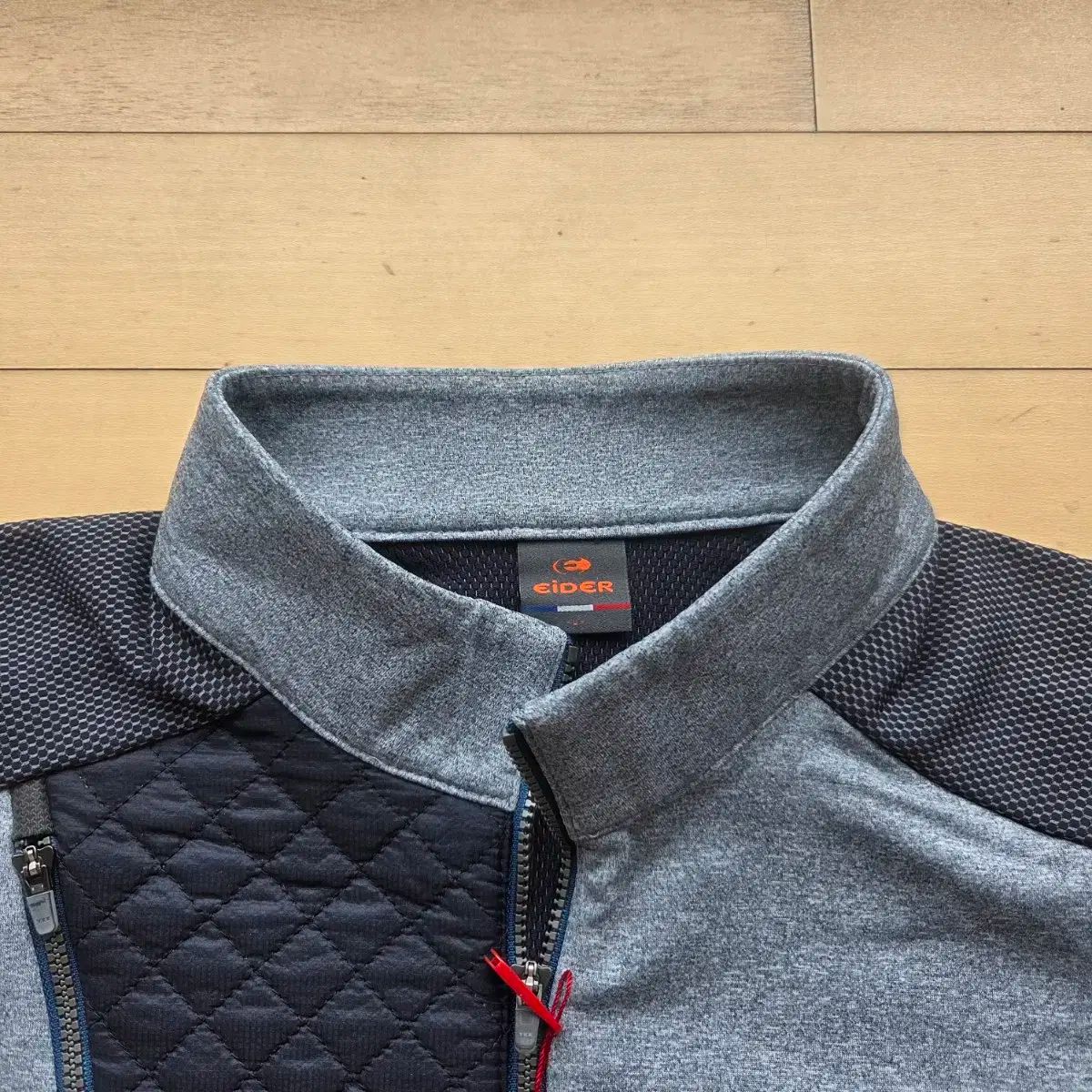 アイダー 秋 冬用 性 ジップアップTシャツ 新商品