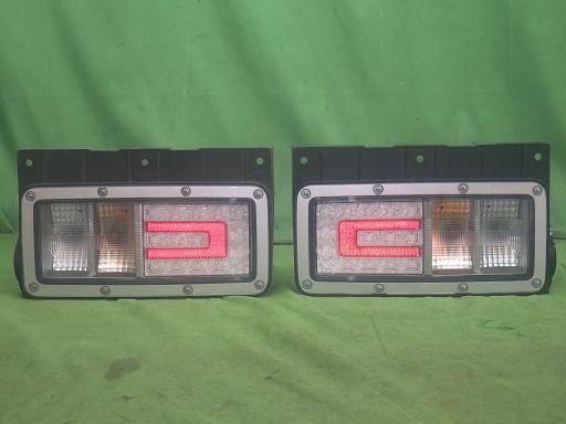 デコトラ 日野 テールランプ 左右
