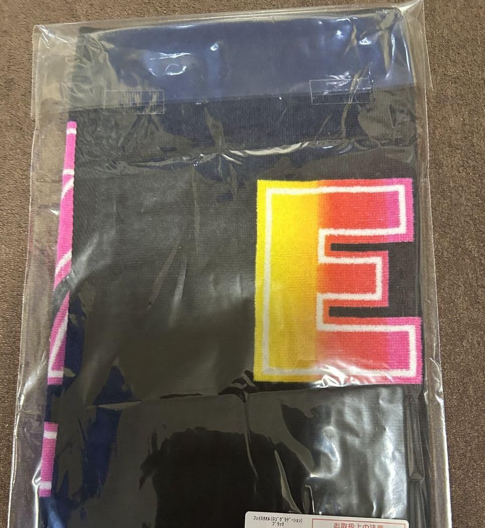 ロゴタオル K*7様 E.YAZAWA ロゴタオル ダークグレー 赤黒白 : 矢沢