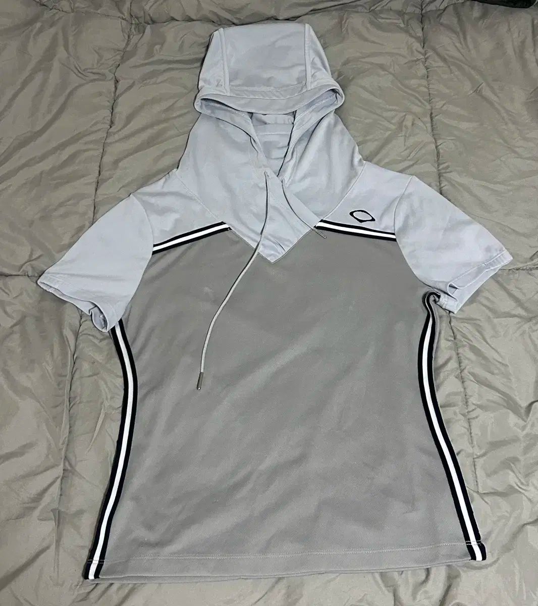 ミスチーフシャーリング フーディ 半袖 グレー