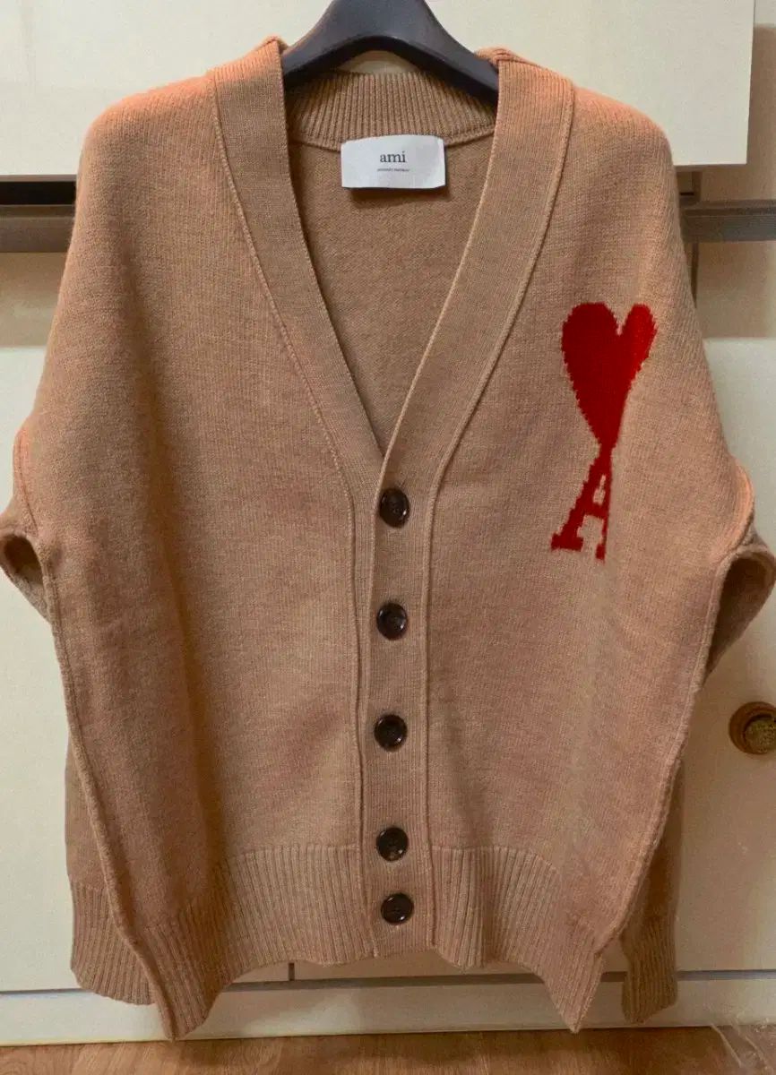 アミ BIG ハート カーディガン ベージュ