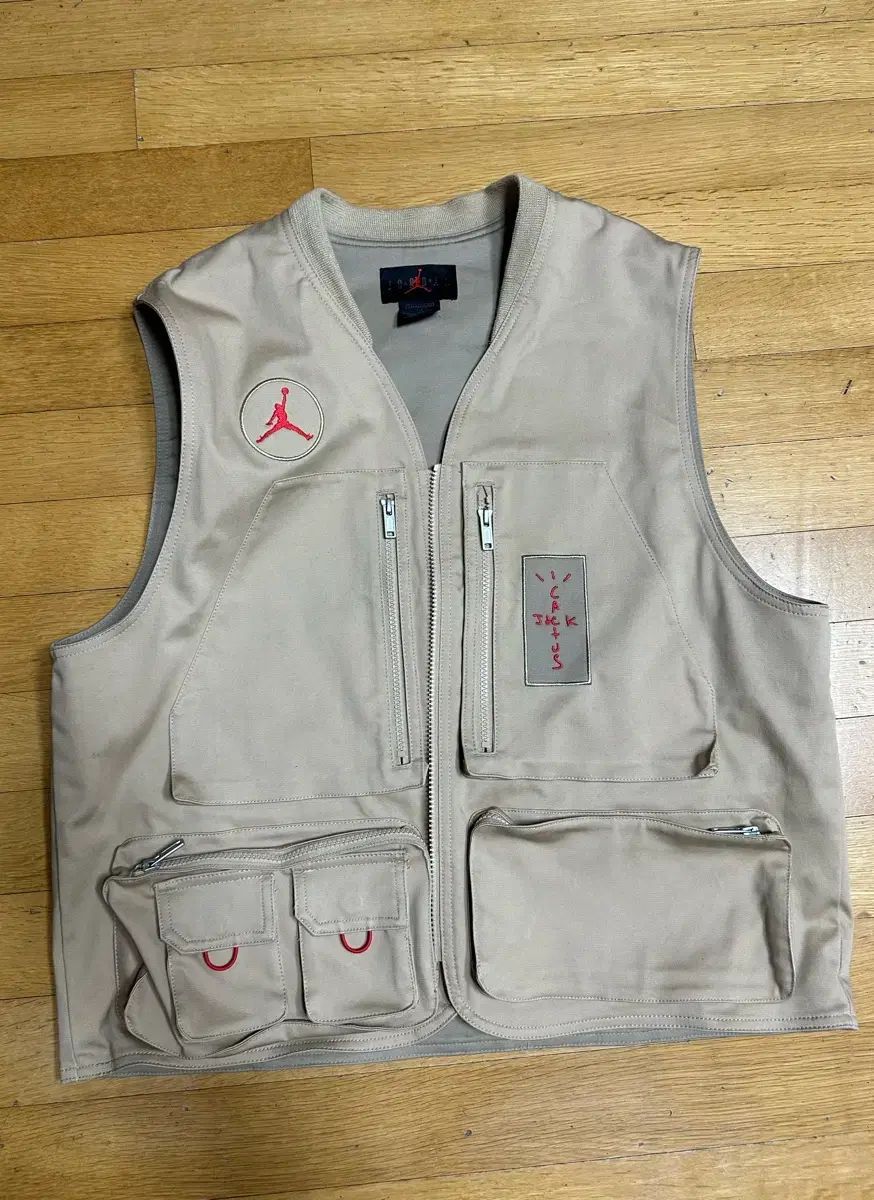 XXL 3回着用 ジョーダン X トラヴィス スコット ユーティリティ ベスト