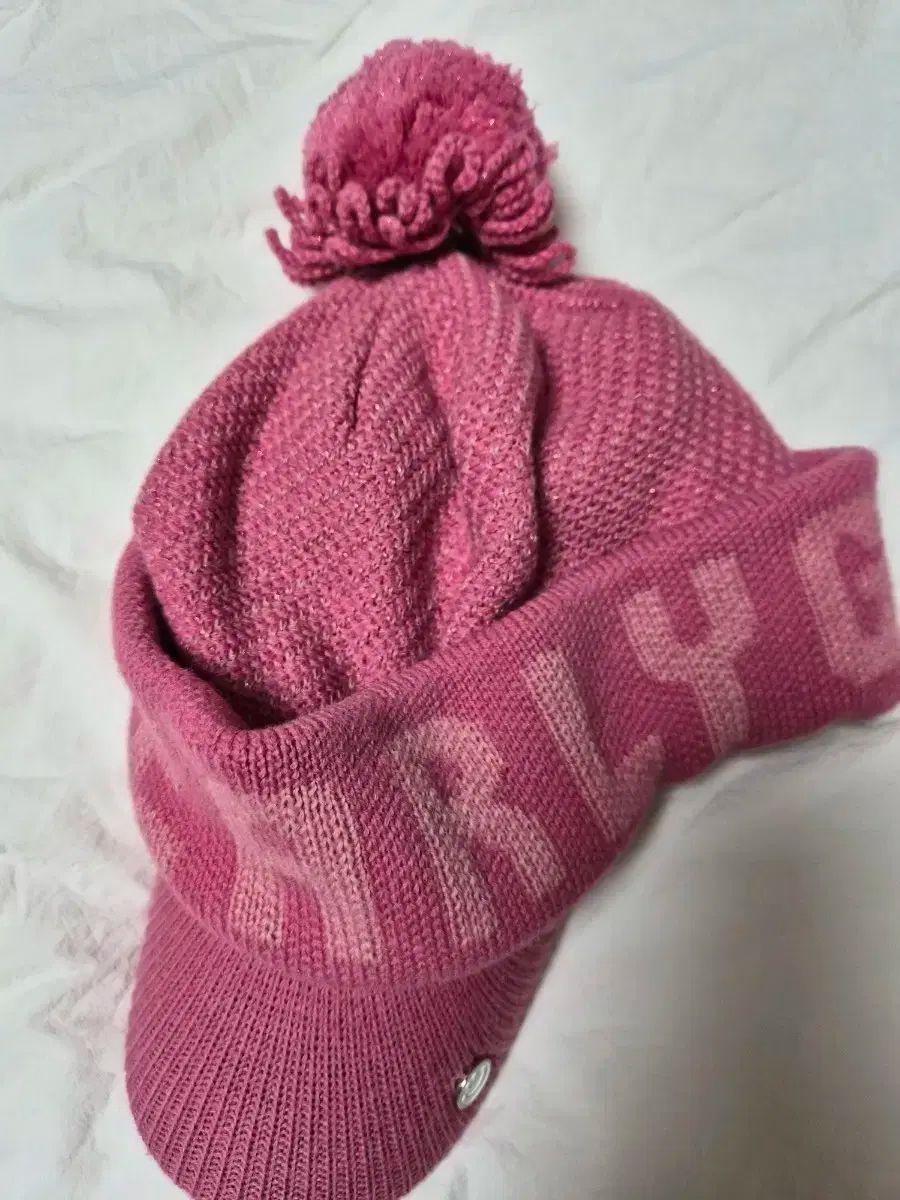 パーリーゲイツ ピンク色 ボンボン ニットキャップ