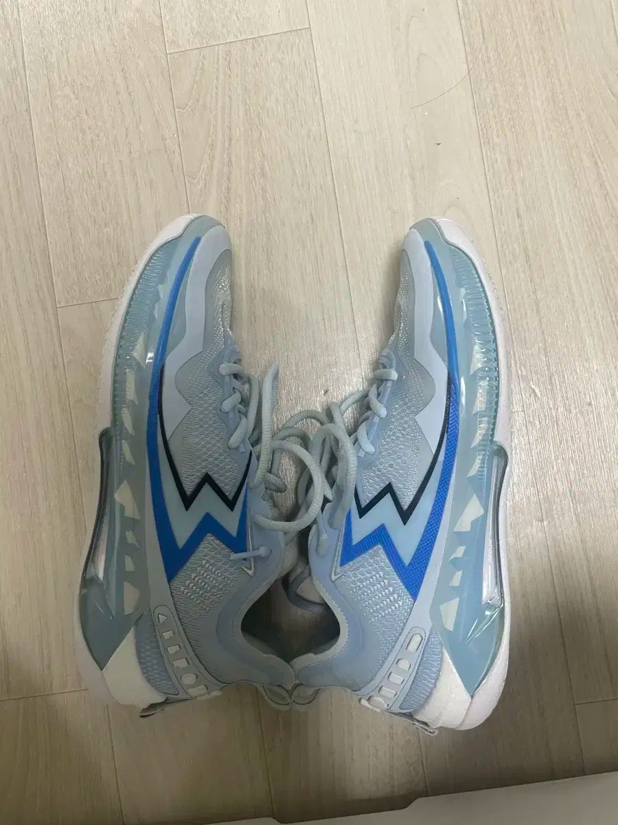 新品　未使用 ミズノ　アルファ　エリート 27.5cm スパイク サッカー タジマ（Tajima） タタックナイフホルスター付 （電工ナイフホルスター