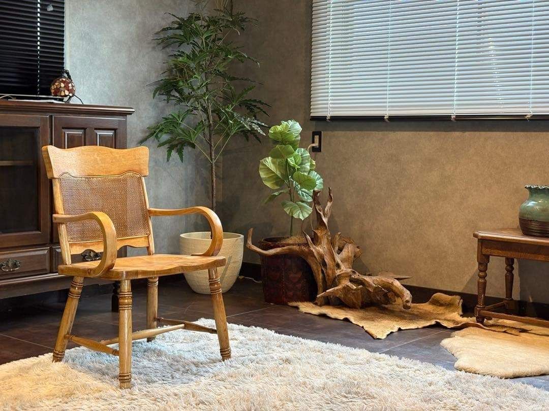 ナラ材 楢材 剥離家具 ストリップド家具 柏木工 アームチェア ラタン