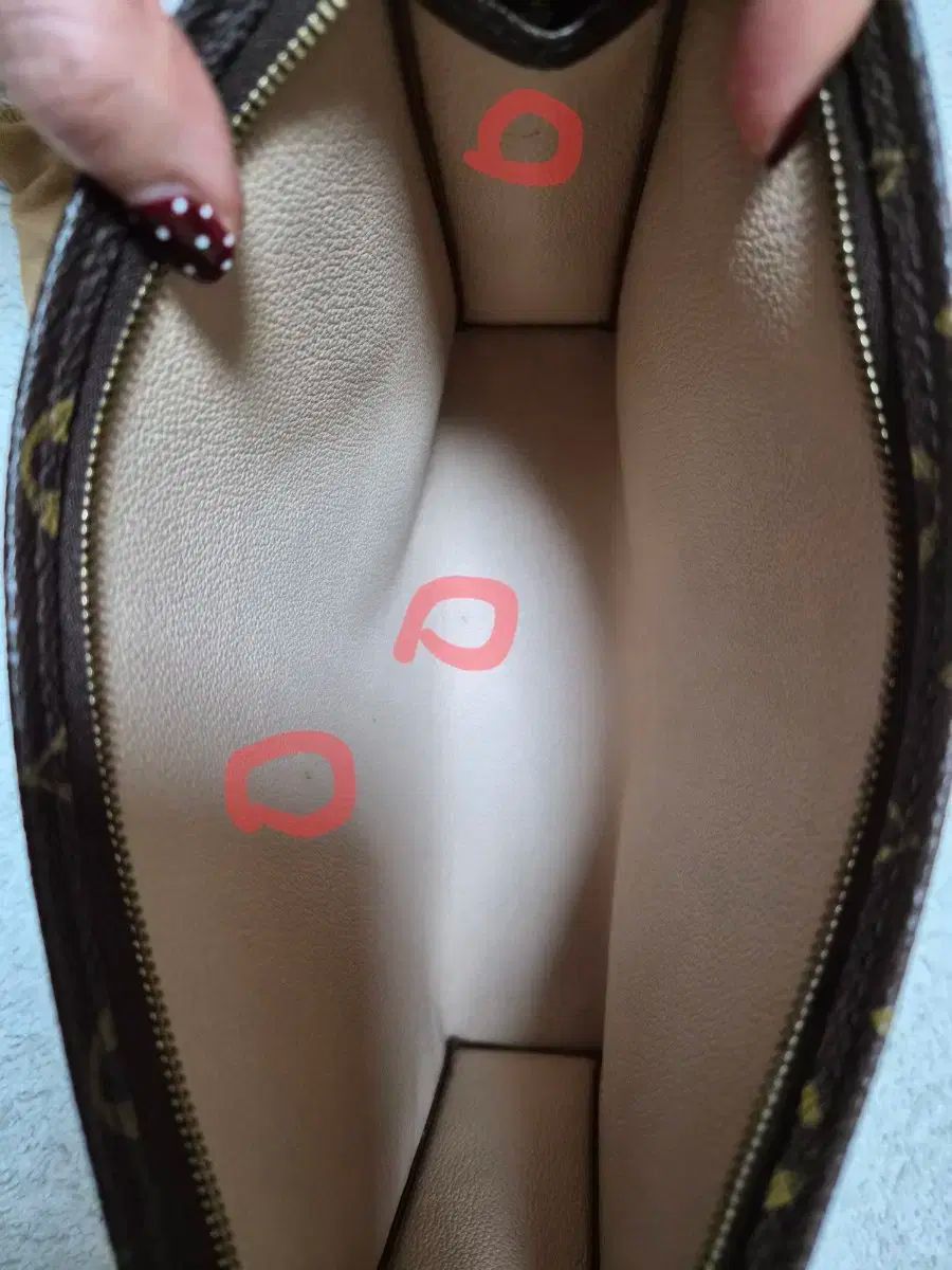  ルイヴィトン トゥー丸のまま WC WORLD TOUR 26 クラッチバッグ バッグ