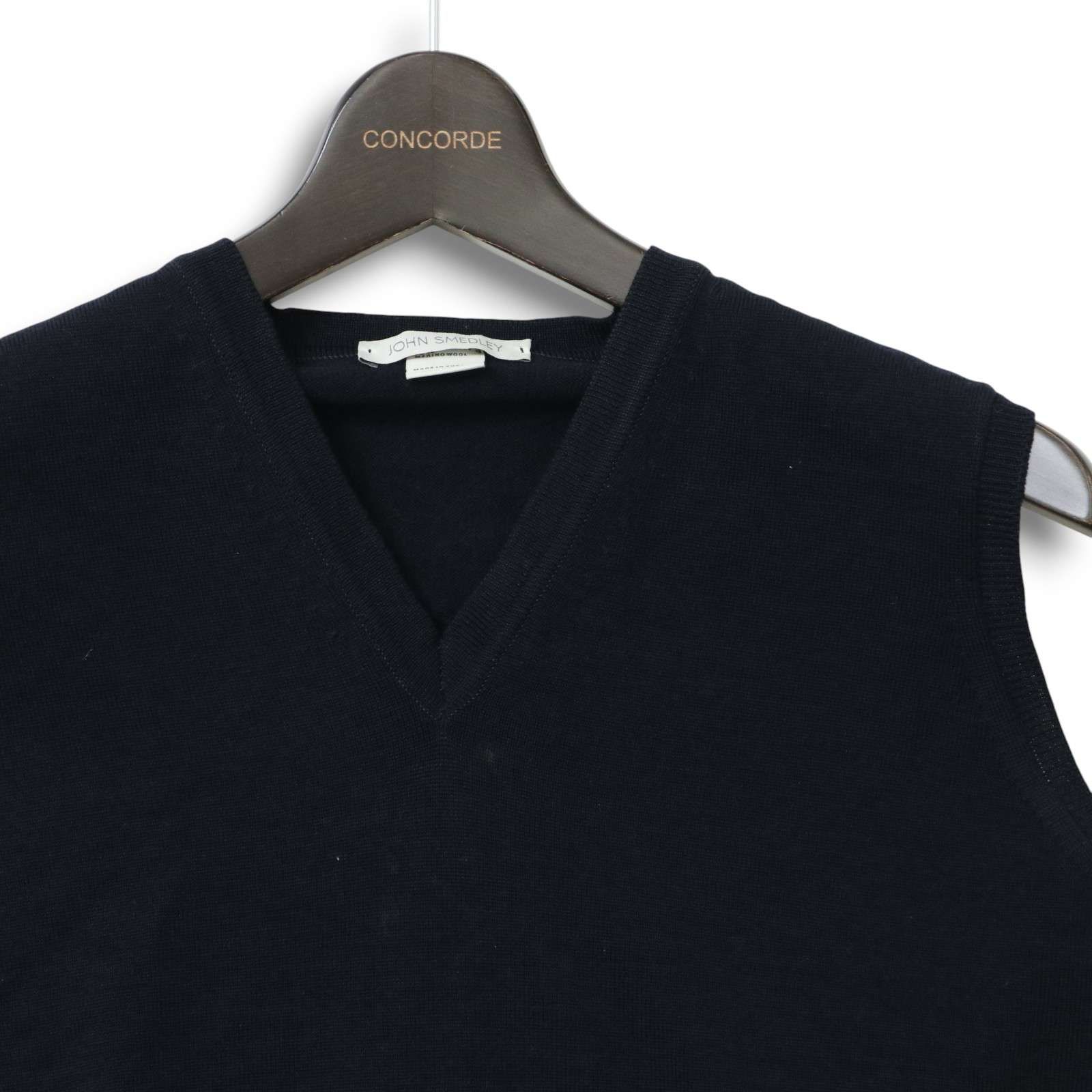 英国製☆ JOHN SMEDLEY ジョンスメドレー 秋冬 ウール100%☆ Vネック