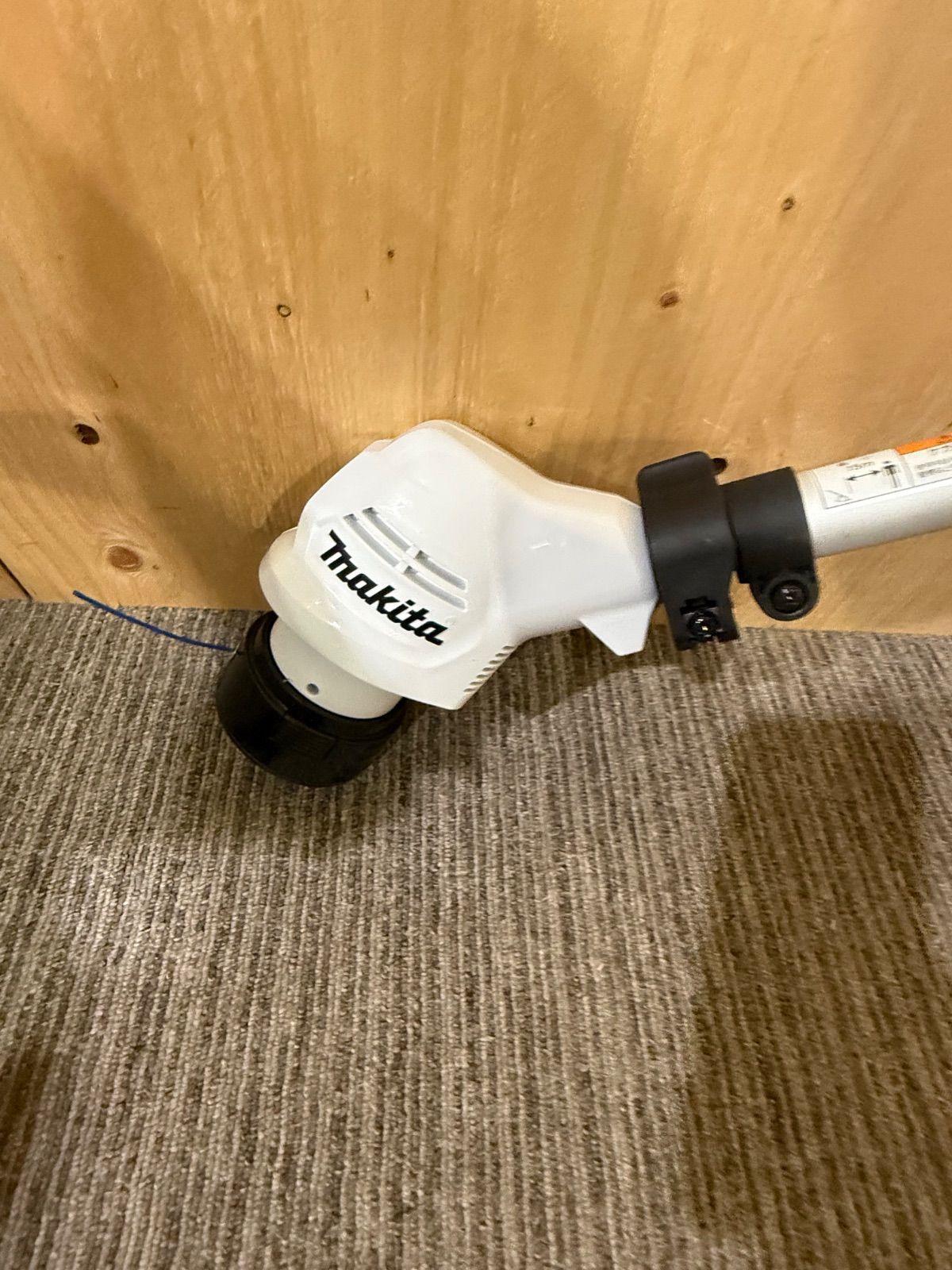 充電式草刈り機