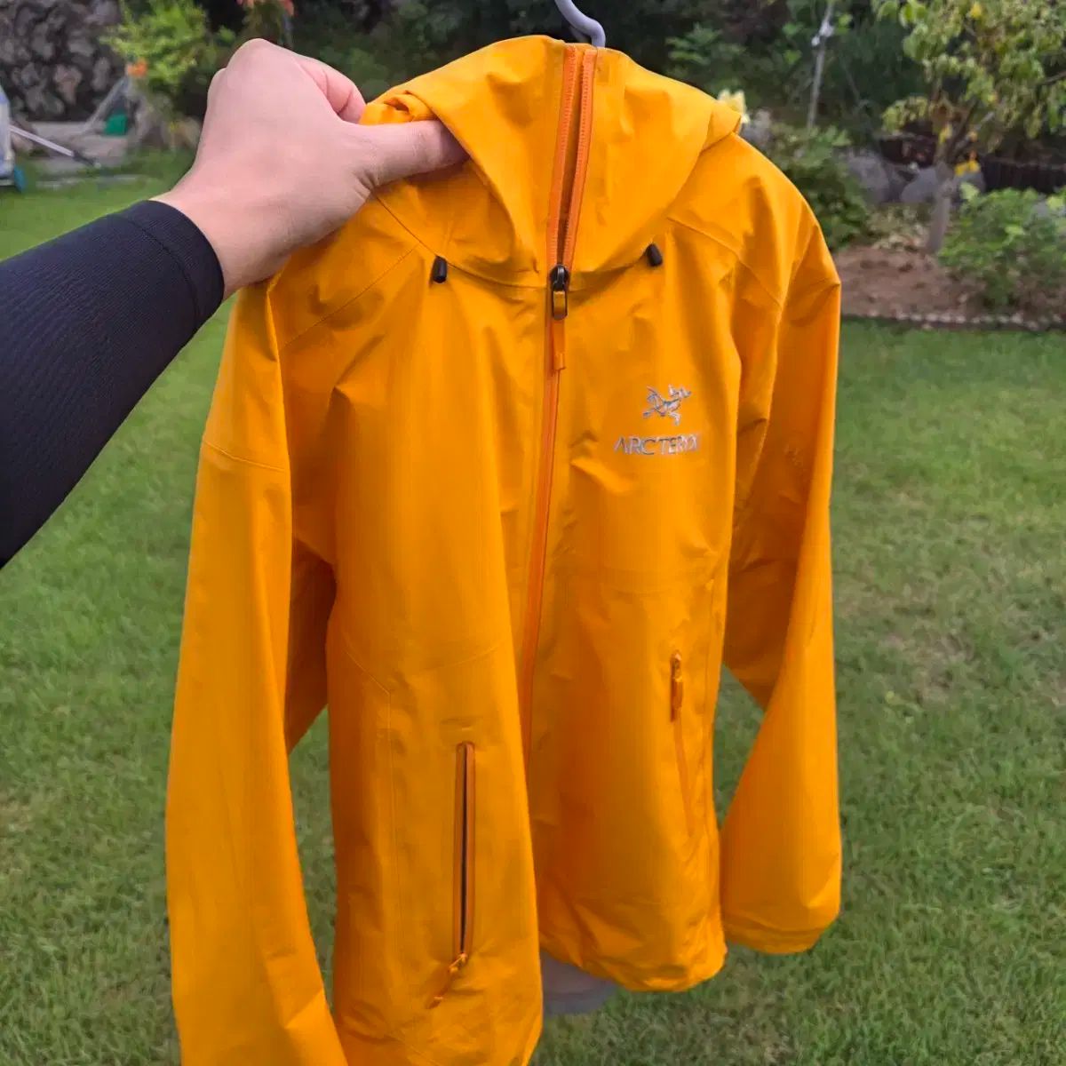 ARC TERYX アークテリクス ベータ lt NIGHT Sサイズ