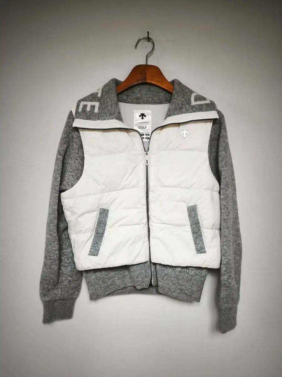 DESCENTE GOLF デサントゴルフ レディース ワイドKARA カラ ハイブリッド アウター 85