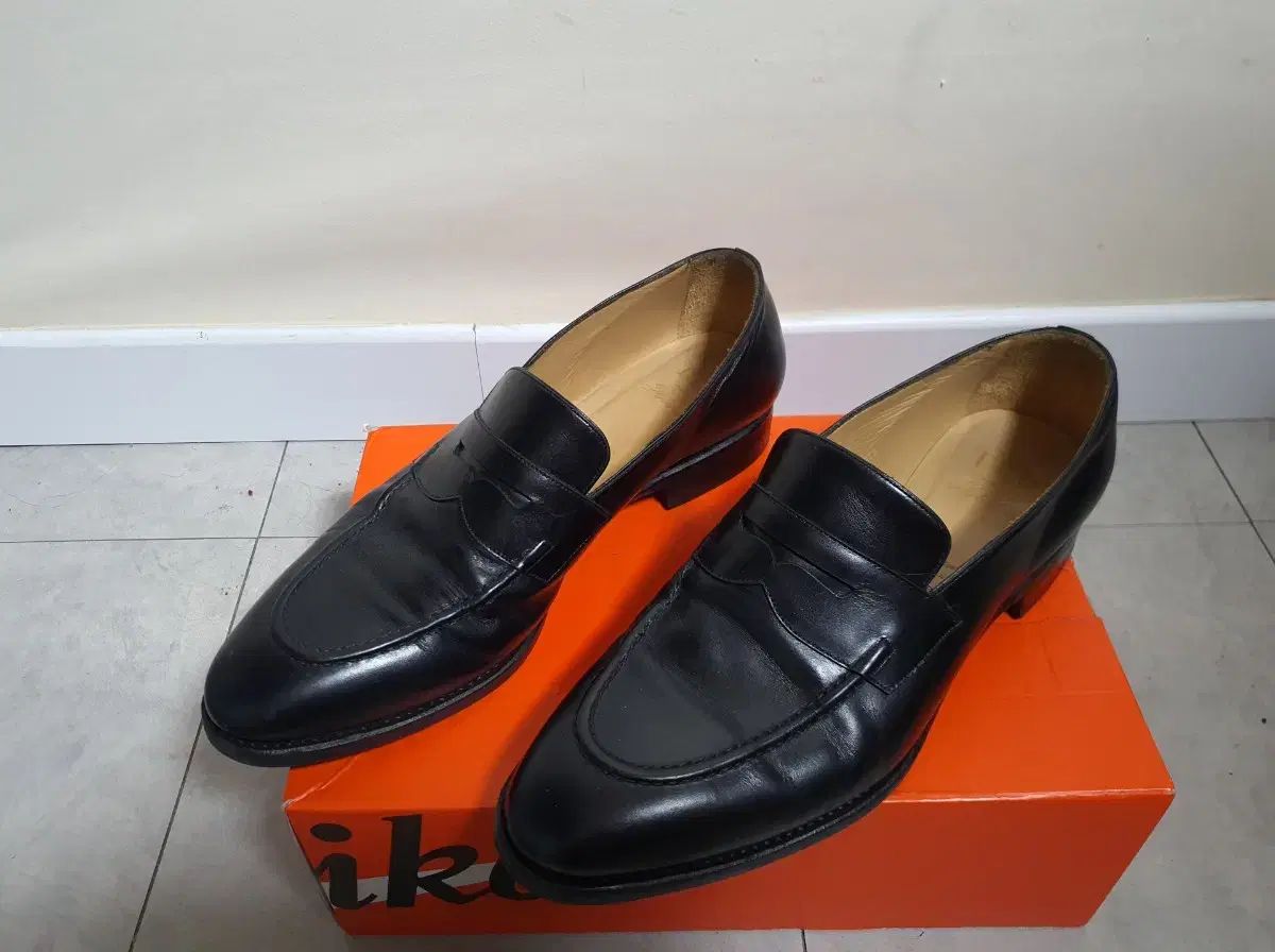 TLB Mallorca 靴 117 Black 280mm