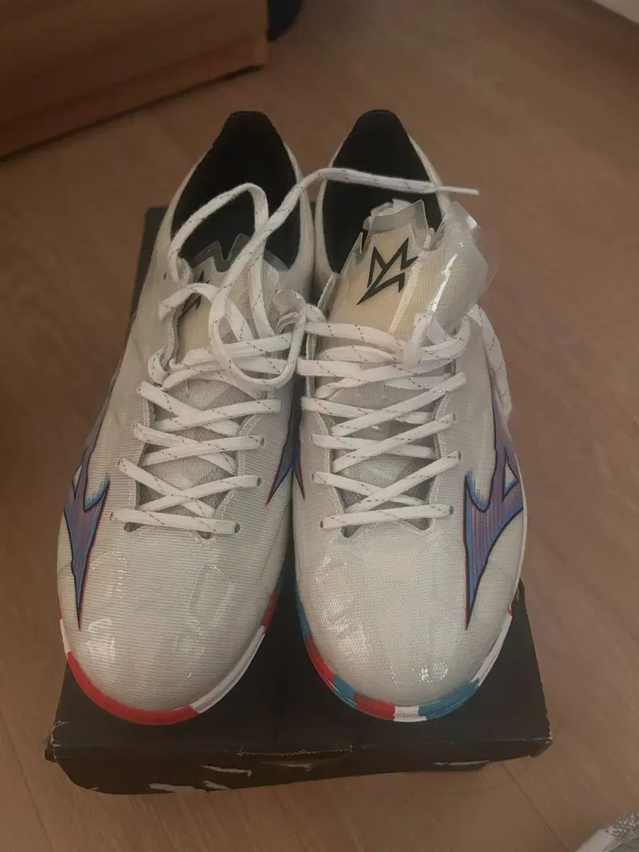 ミズノ アルファ サッカーシューズ